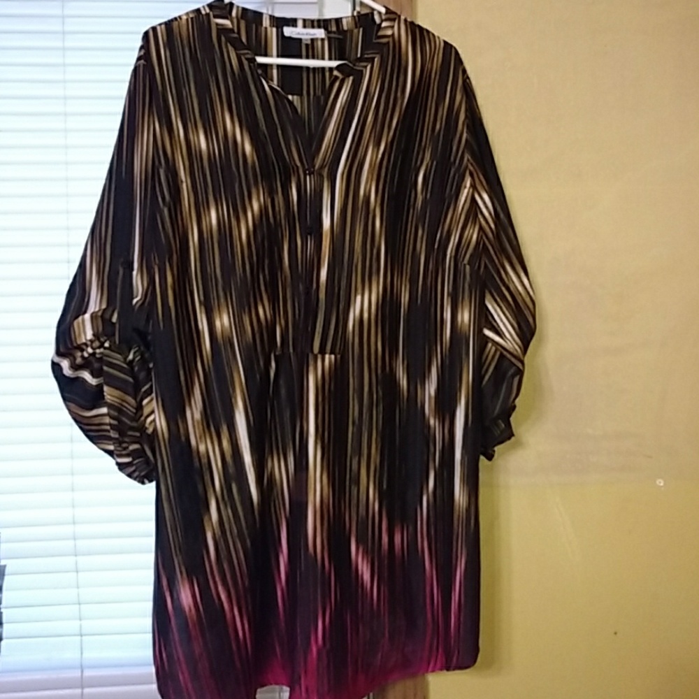 Womens dresse shirt